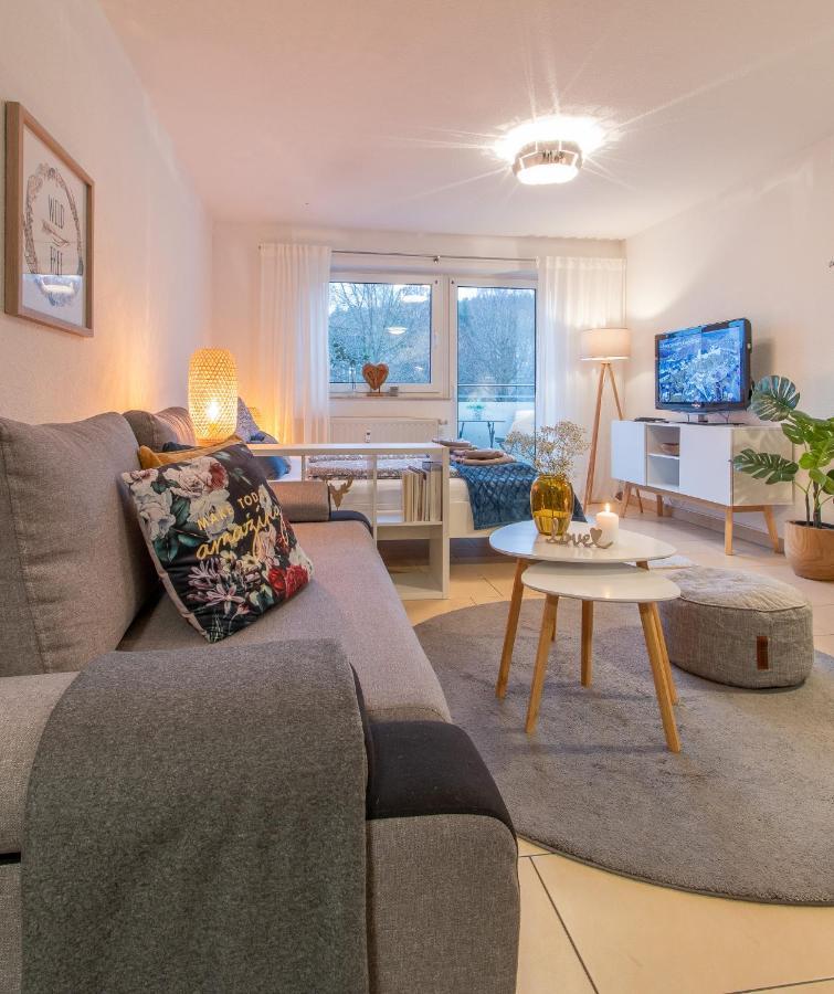 Modernes Apartment Im Gruenen I Balkon I Wlan I Stellplatz Schwarzenberg  Bagian luar foto