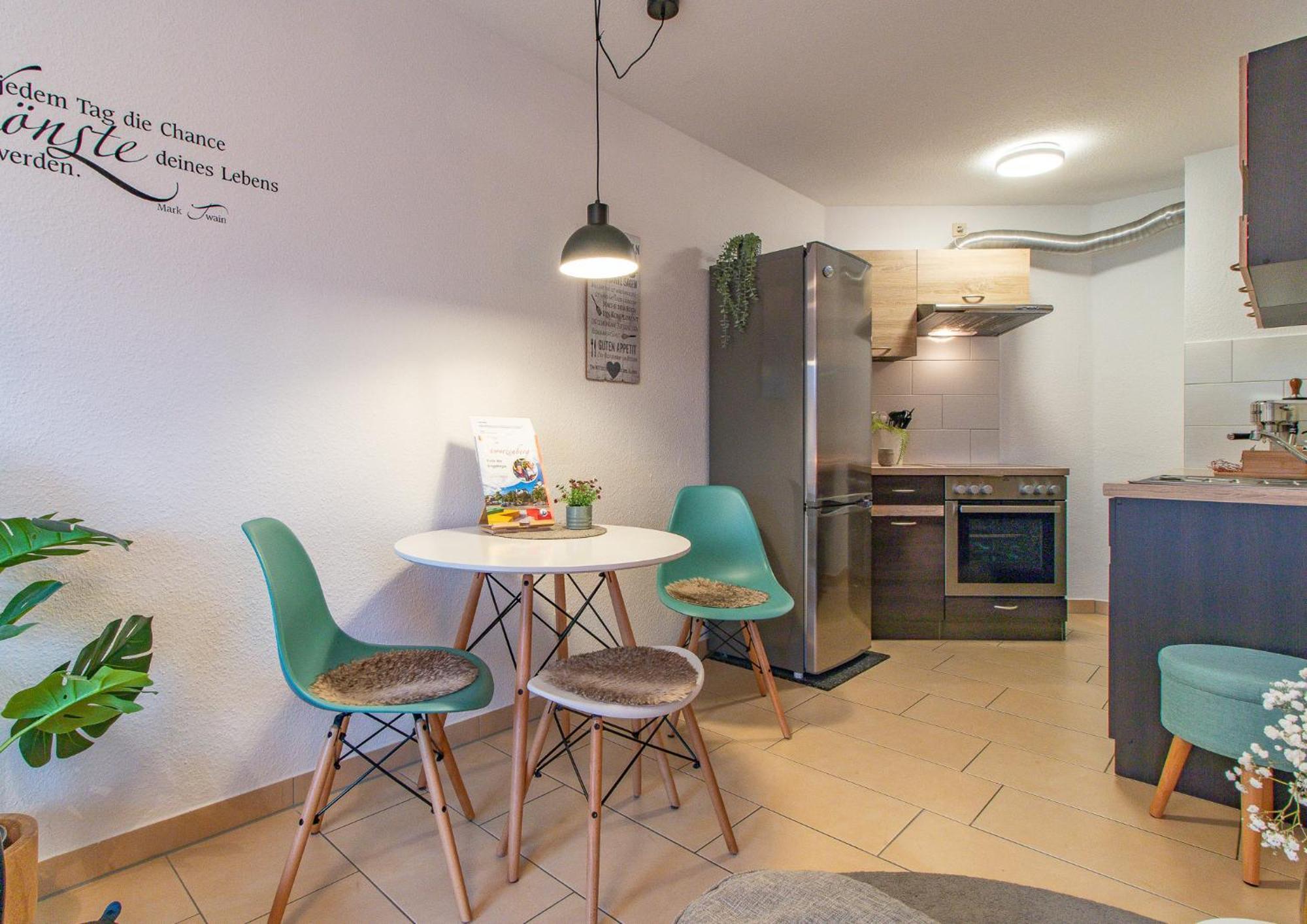 Modernes Apartment Im Gruenen I Balkon I Wlan I Stellplatz Schwarzenberg  Bagian luar foto